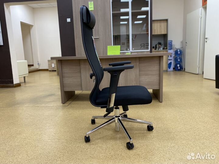 Компьютерное кресло