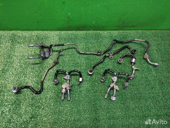 Трубка топливная Land Rover Discovery 4 2010