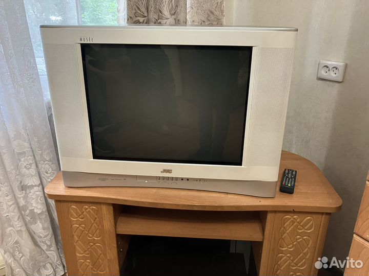 Телевизор