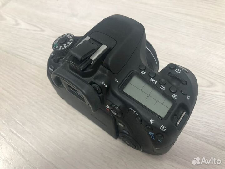 Фотоаппарат Canon EOS 80D Body