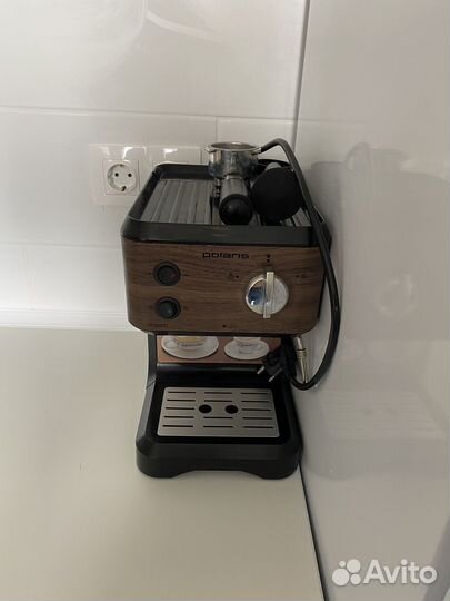 Кофемашина polaris