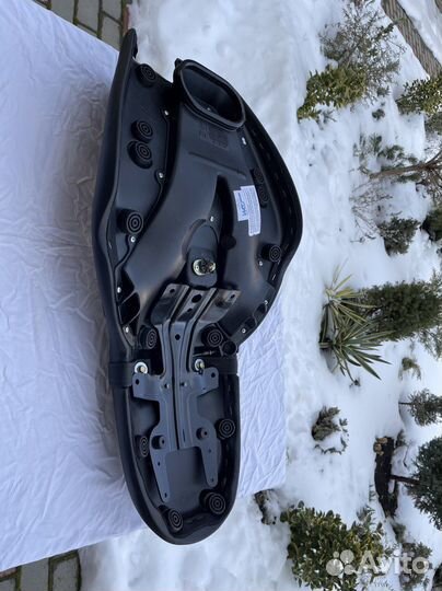 Triumph Rocket 3 сидение оригинал