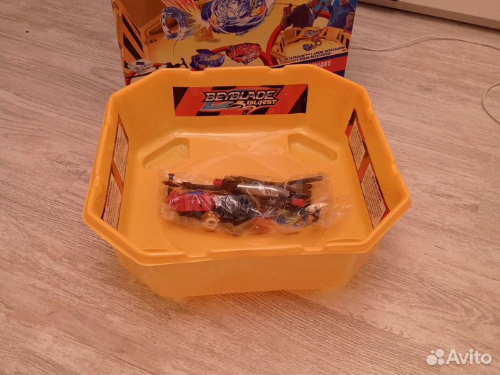 Игрушка новая