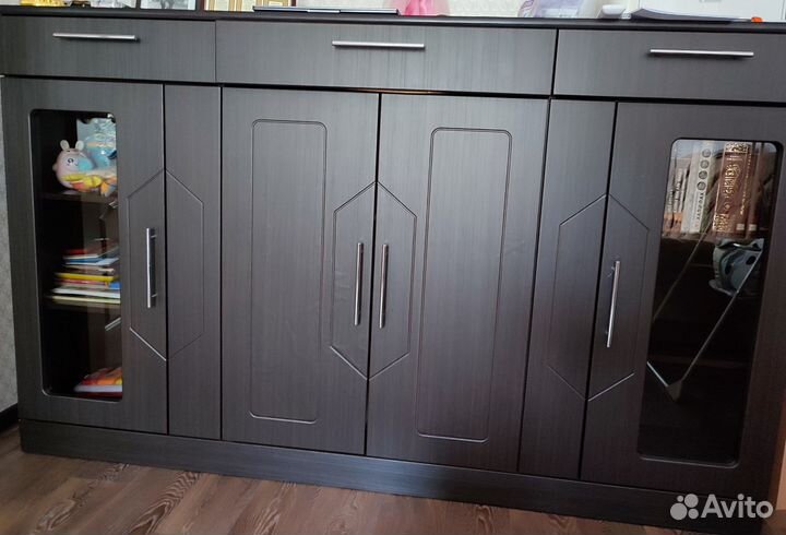 Комод в гостинную