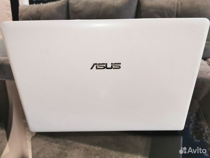 Ноутбук asus