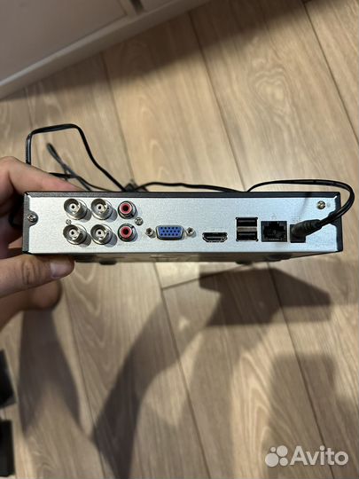 Регистратор для видеонаблюдения на 4 камеры