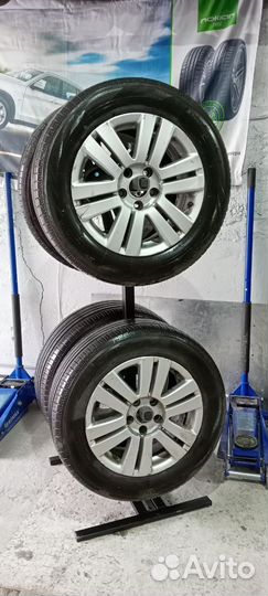 Стеллаж для колес