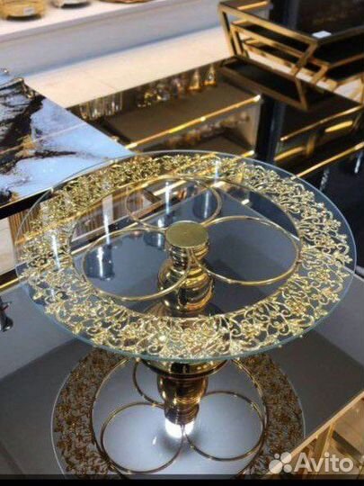 Тортница, подставка для торта