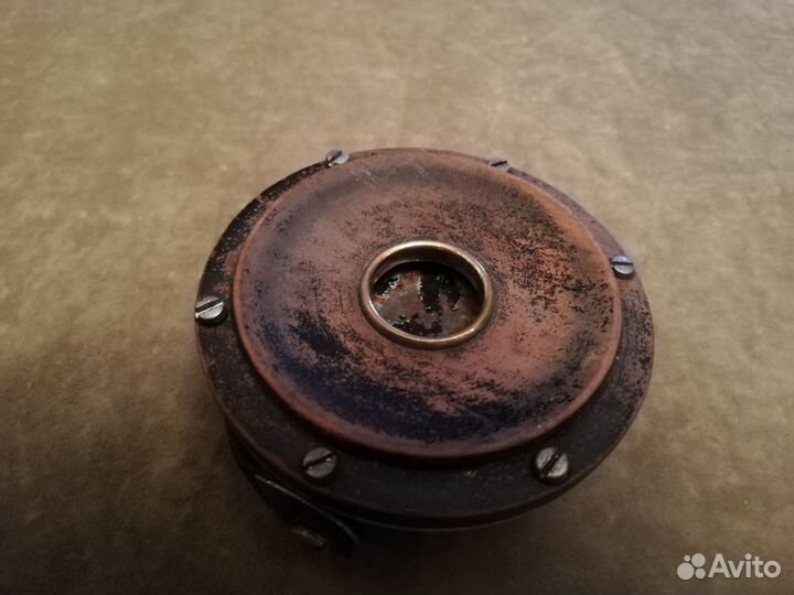 Полевой форпостовый телефон Л М Эриксон