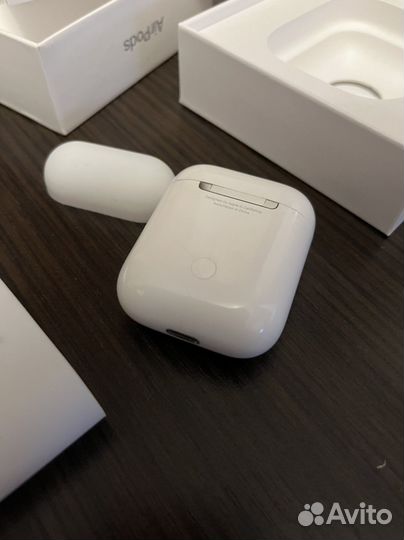 Наушники apple airpods