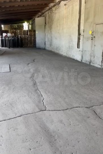 Склад, 620 м²