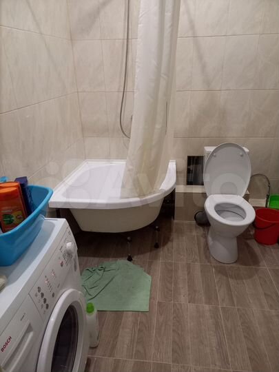 Дом 240 м² на участке 6 сот.