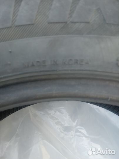 Hankook Winter I'Pike 215/65 R17