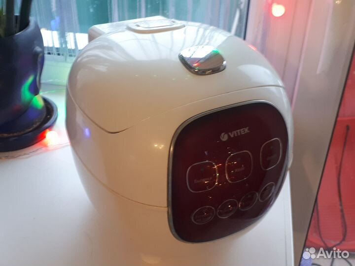 Мультиварка Vitek