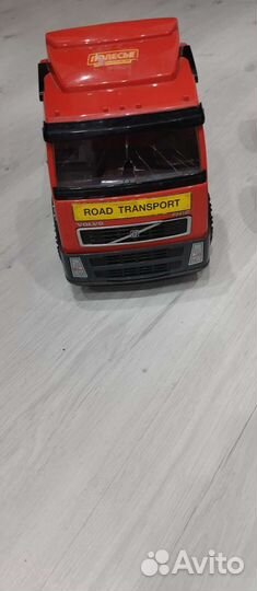 Машинка-каталка