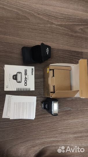 Nikon SB-400