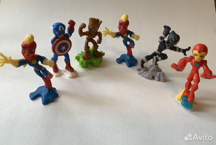 Киндер фигурки marvel,star wars