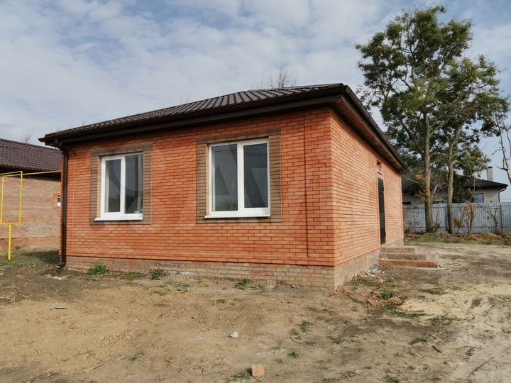 Дом 76 м² на участке 5 сот.