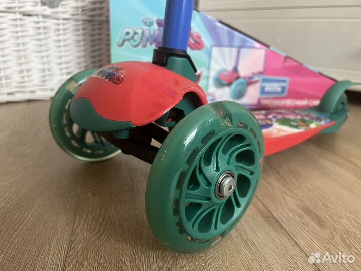 Новый Самокат детский Герои в масках