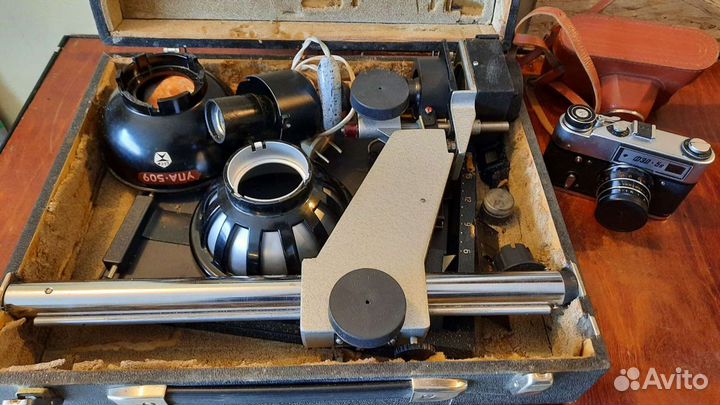 Фотоувеличитель, глянцеватель, фотоаппарат. СССР