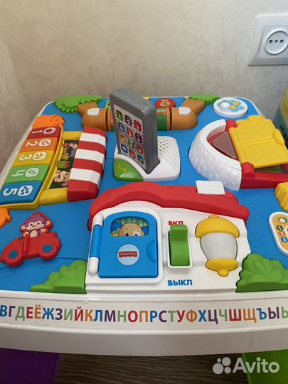 Развивающий стол фишер прайс