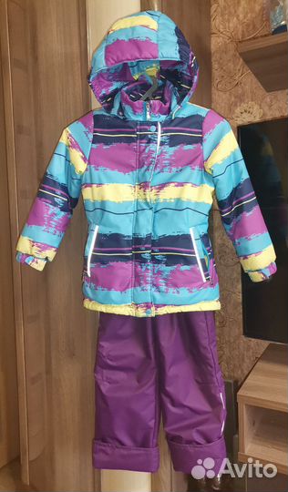 Демисезонный костюм для девочки 122