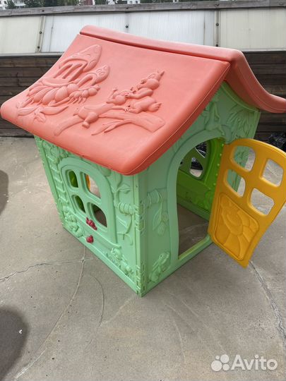 Детский игровой пластиковый домик