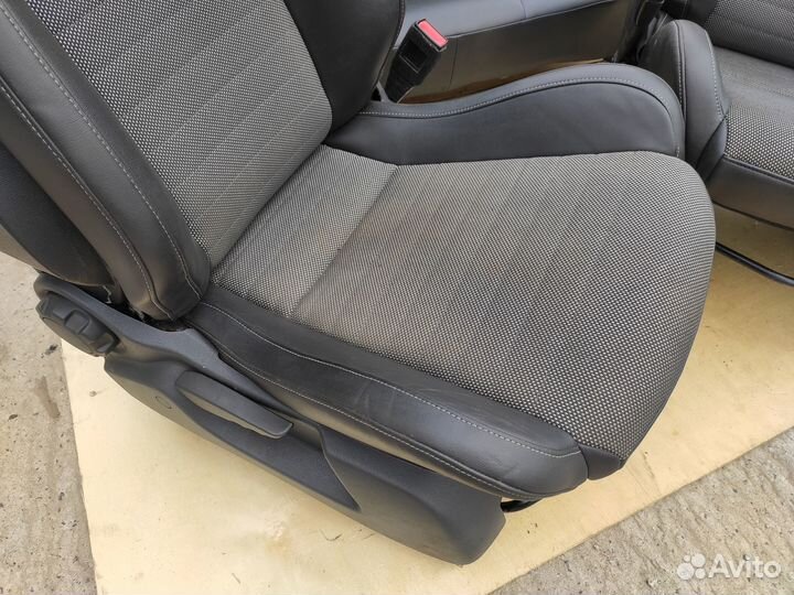 Полуковши Recaro Sportster Opel Corsa D OPC