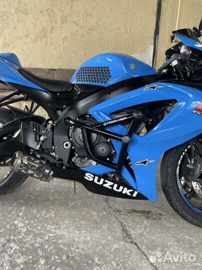 Suzuki GSX-R 750