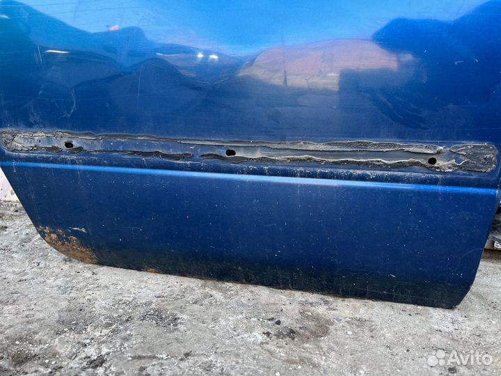 Дверь задняя правая Nissan Primera P11