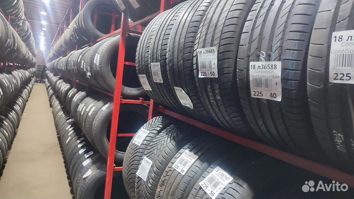 Roadstone N'Fera RU5 235/55 R18 102V