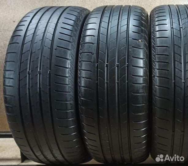 Bridgestone Turanza T005A 215/55 R17