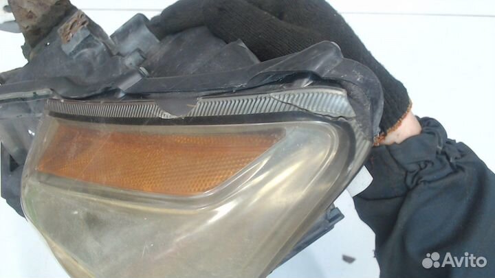 Фара (передняя) Lexus IS, 2007