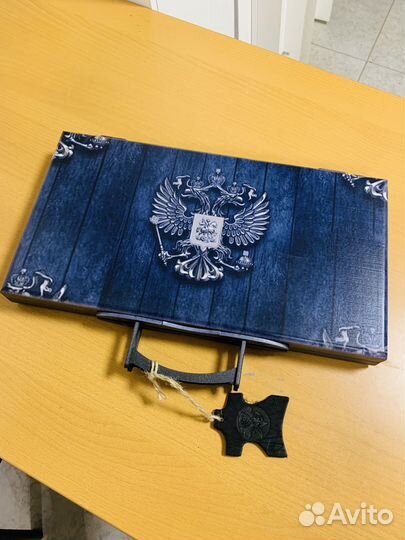 Подарочный набор топорик нож вилка Герб