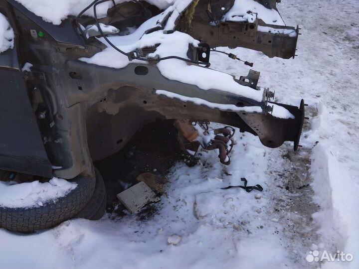 Лонжерон Форд Мондео 4