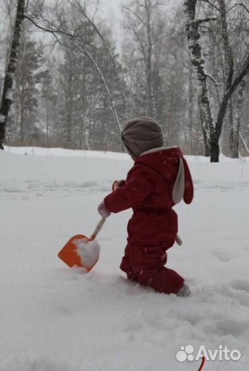 Зимний комбинезон для девочки