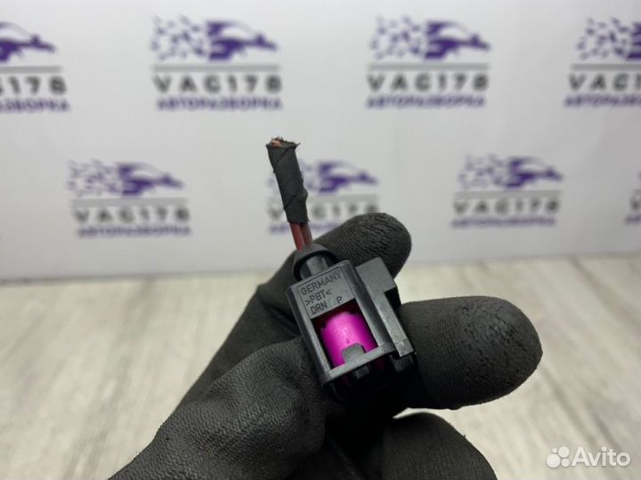 Разъем Volkswagen Passat B7 cffb 2.0 TDI 2012