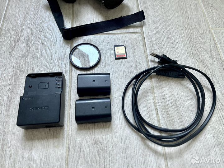 Panasonic lumix gh5 + Panasonic 12-35 f2.8