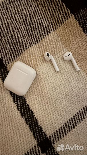 Беспроводные наушники apple airpods, 1 поколение