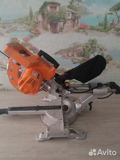 Торцовочная пила с протяжкой бу Вихрь пт255пл