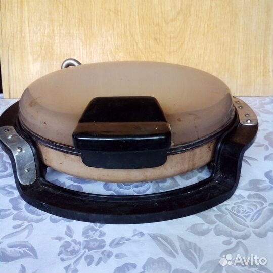 Электрическая вафельница бу СССР
