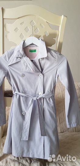 Плащ на девочку Benetton 8-9 лет