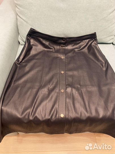 Юбка из экокожи