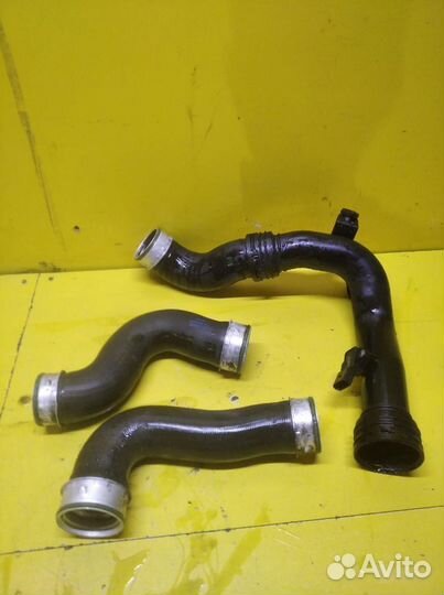 Патрубок интеркулера Volkswagen 2,0 TDI