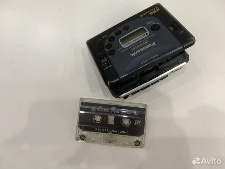 Кассетный аудиоплеер Panasonic HQ-V203