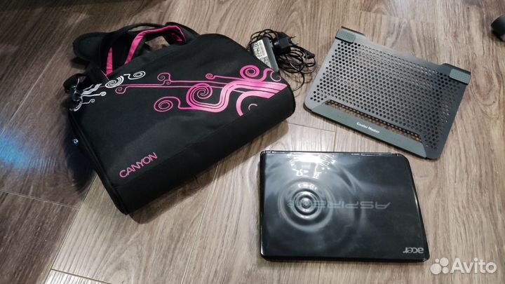 Нетбук Acer Aspire One ZE6