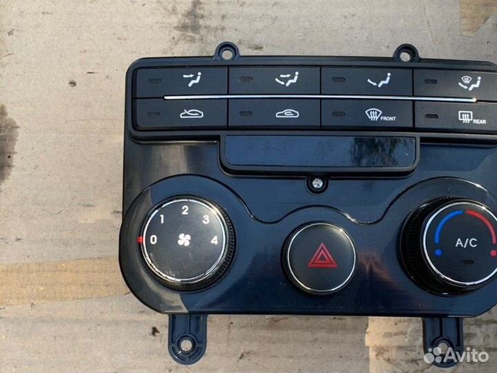 Блок управления отопителем Hyundai I30 хетчбэк