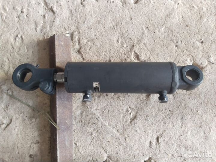 Цилиндр гидравлический наклона мачты