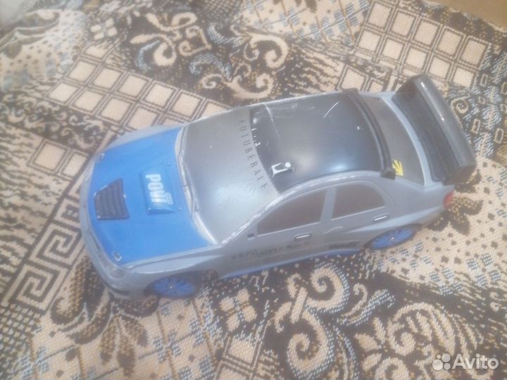 Радиоуправляемая машина для дрифта