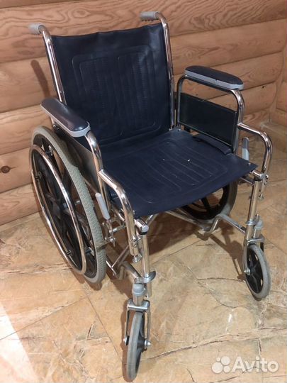 Инвалидная Коляска в отличном состоянии